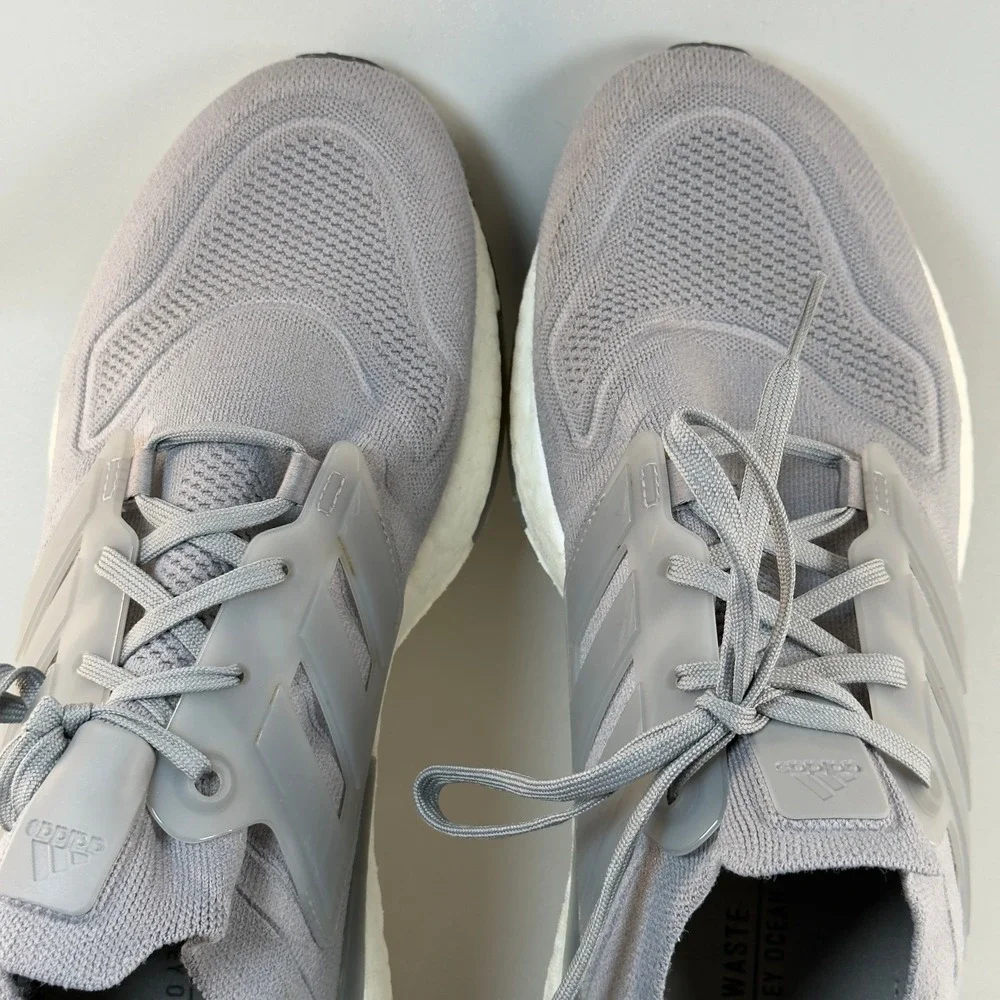 Adidas Ultraboost 22 Mens 14 Running Shoes Gray White Lace Up Low Sneakers Boost